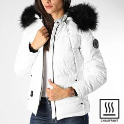 Offres ❤️ Doudoune Chauffante Capuche Femme Fourrure Budapest Blanc Noir de Comme Des Loups 🤩