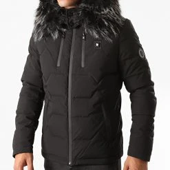Meilleur prix ✔️ Doudoune Chauffante Capuche Fourrure Val D'Isere Noir de Comme Des Loups ⭐ -Comme Des Loups Soldes comme des loups 233917 VAL D ISERE BLACK FOUR BLACK MEL 20201002T161435 03