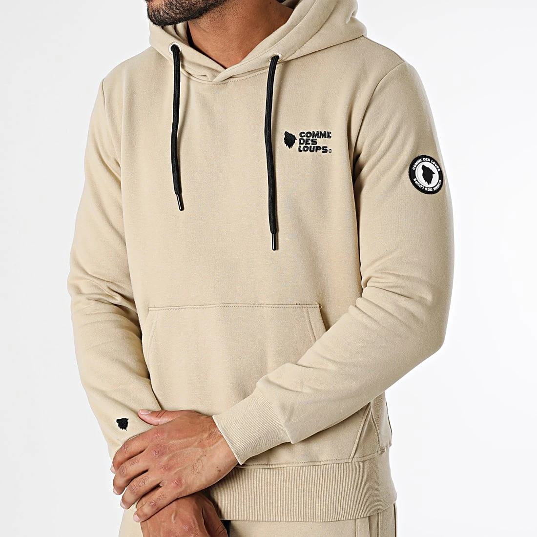 Sortie ⌛ Ensemble De Survêtement Manhattan Beige de Comme Des Loups ✨ 4 Sortie ⌛ Ensemble De Survêtement Manhattan Beige de Comme Des Loups ✨ – Image 2