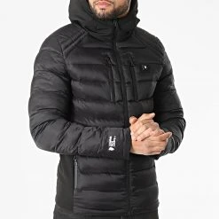 Bon marché ✔️ Doudoune Chauffante Capuche Mont Blanc Noir de Comme Des Loups ❤️ -Comme Des Loups Soldes comme des loups 295739 MONTBLANC BATTERIE STAR CARBON BLACK 20211220T162023 03