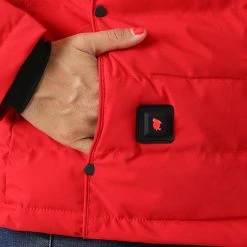 Meilleure vente ❤️ Doudoune Capuche Fourrure Chauffante Femme Budapest Rouge Noir de Comme Des Loups 🌟 -Comme Des Loups Soldes comme des loups 333064 BUDAPEST RED FOUR BLACK 20220818T153902 04