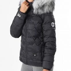 De gros 💯 Doudoune Chauffante Capuche Fourrure Femme Val Thorens Noir Gris de Comme Des Loups 🥰 8 De gros 💯 Doudoune Chauffante Capuche Fourrure Femme Val Thorens Noir Gris de Comme Des Loups 🥰 -Comme Des Loups Soldes comme des loups 333139 VAL THORENS BLACK FUR GREY 20220901T101156 03