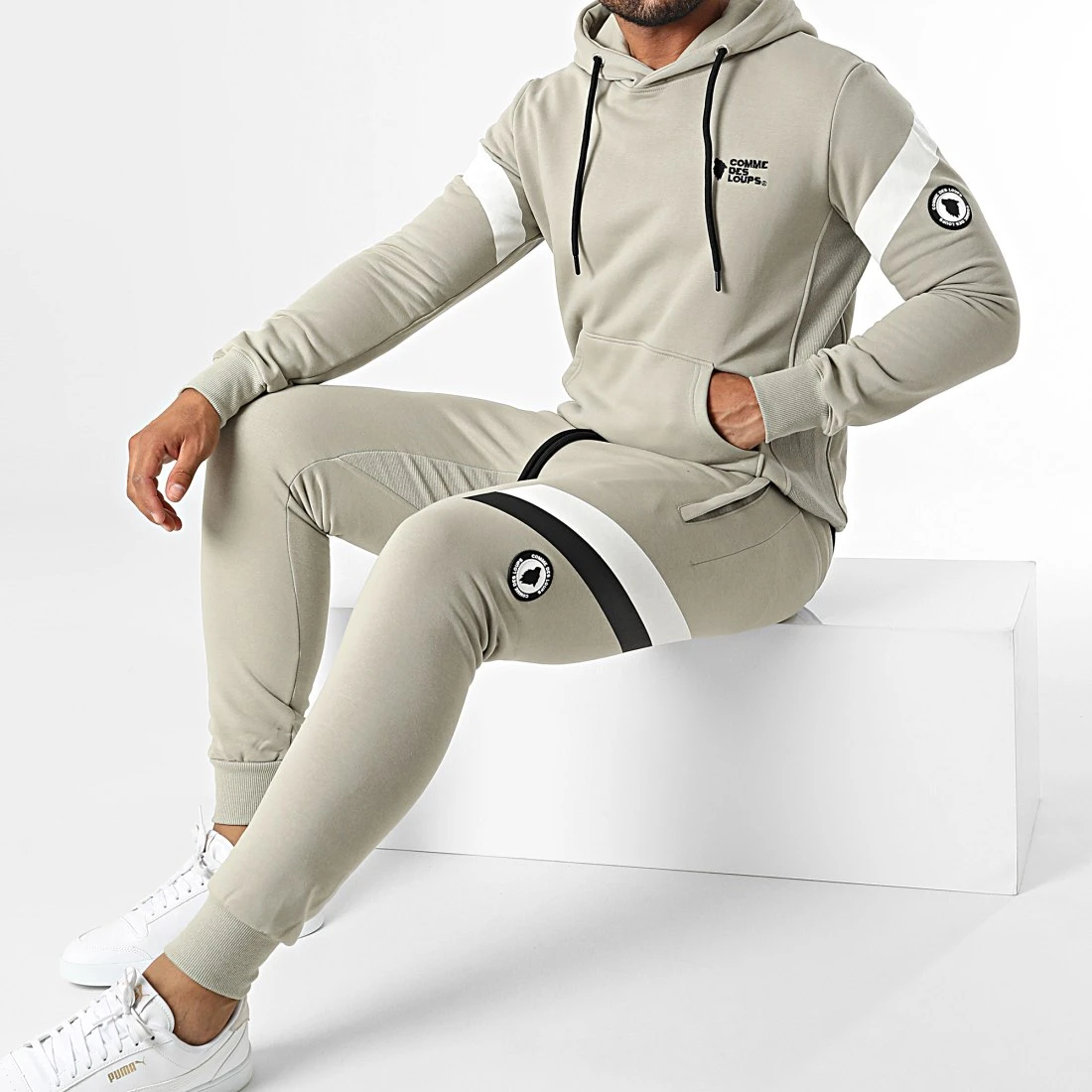 Grosses soldes 🛒 Ensemble De Survetement Manhattan 3 Gris Beige de Comme Des Loups ⌛ 3 Grosses soldes 🛒 Ensemble De Survetement Manhattan 3 Gris Beige de Comme Des Loups ⌛