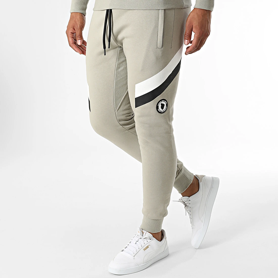 Grosses soldes 🛒 Ensemble De Survetement Manhattan 3 Gris Beige de Comme Des Loups ⌛ 7 Grosses soldes 🛒 Ensemble De Survetement Manhattan 3 Gris Beige de Comme Des Loups ⌛ – Image 5