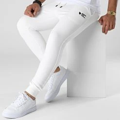 Vente flash ⭐ Pantalon Jogging Ville Blanc de Comme Des Loups 😉 -Comme Des Loups Soldes comme des loups 339143 DEAUVILLE IVOIRE 20221007T153105 03