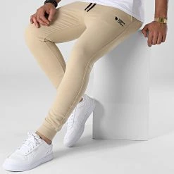 Top 10 🎁 Pantalon Jogging Ville Beige de Comme Des Loups 🎉 -Comme Des Loups Soldes comme des loups 339146 DEAUVILLE BEIGE 20221007T154547 03