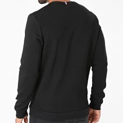 Nouveau 😍 Sweat Crewneck Essential N3 2120204 Noir de Le Coq Sportif 😍 -Comme Des Loups Soldes le coq sportif 268460 2120204 20210607T120853 04