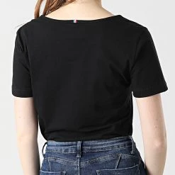 Grosses soldes 🔥 Tee Shirt Femme 2210513 Noir de Le Coq Sportif 🥰 -Comme Des Loups Soldes le coq sportif 291419 2210513 20211209T160400 04