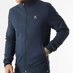 Tout neuf ⭐ Veste Zippée Essential N3 2120207 Bleu Marine de Le Coq Sportif 🌟