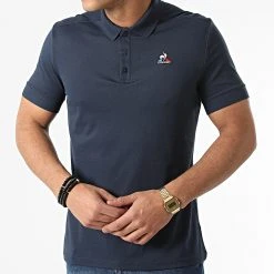 Les meilleures critiques de 🧨 Polo Manches Courtes Essential N1 2120705 Bleu Marine de Le Coq Sportif 🌟 7 Les meilleures critiques de 🧨 Polo Manches Courtes Essential N1 2120705 Bleu Marine de Le Coq Sportif 🌟 -Comme Des Loups Soldes le coq sportif 291634 2120705 20211118T162304 03