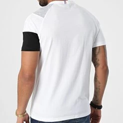 Promo 😍 Tee Shirt Bat N1 2210565 Blanc de Le Coq Sportif 😍 -Comme Des Loups Soldes le coq sportif 291691 2210565 20211122T145606 04