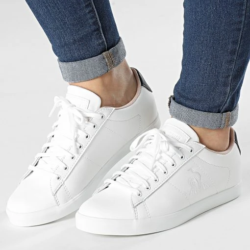 Coupon 😀 Baskets Femme Elsa 2210126 Optical White Black de Le Coq Sportif ❤️ -Comme Des Loups Soldes le coq sportif 296096 2210126 20220125T150826 01