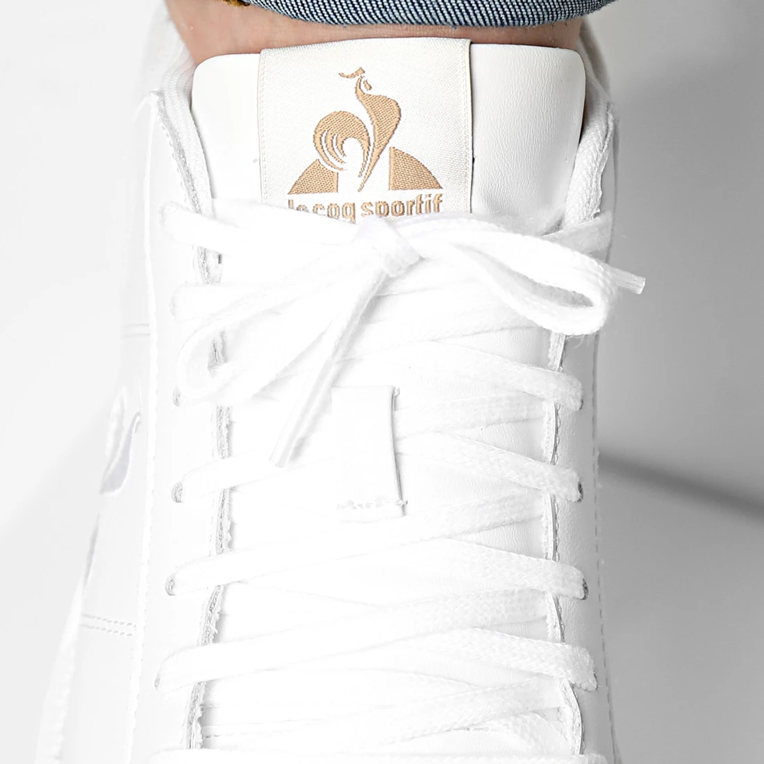 De gros ❤️ Baskets Stadium 2210240 Optical White de Le Coq Sportif 💯 5 De gros ❤️ Baskets Stadium 2210240 Optical White de Le Coq Sportif 💯 – Image 3