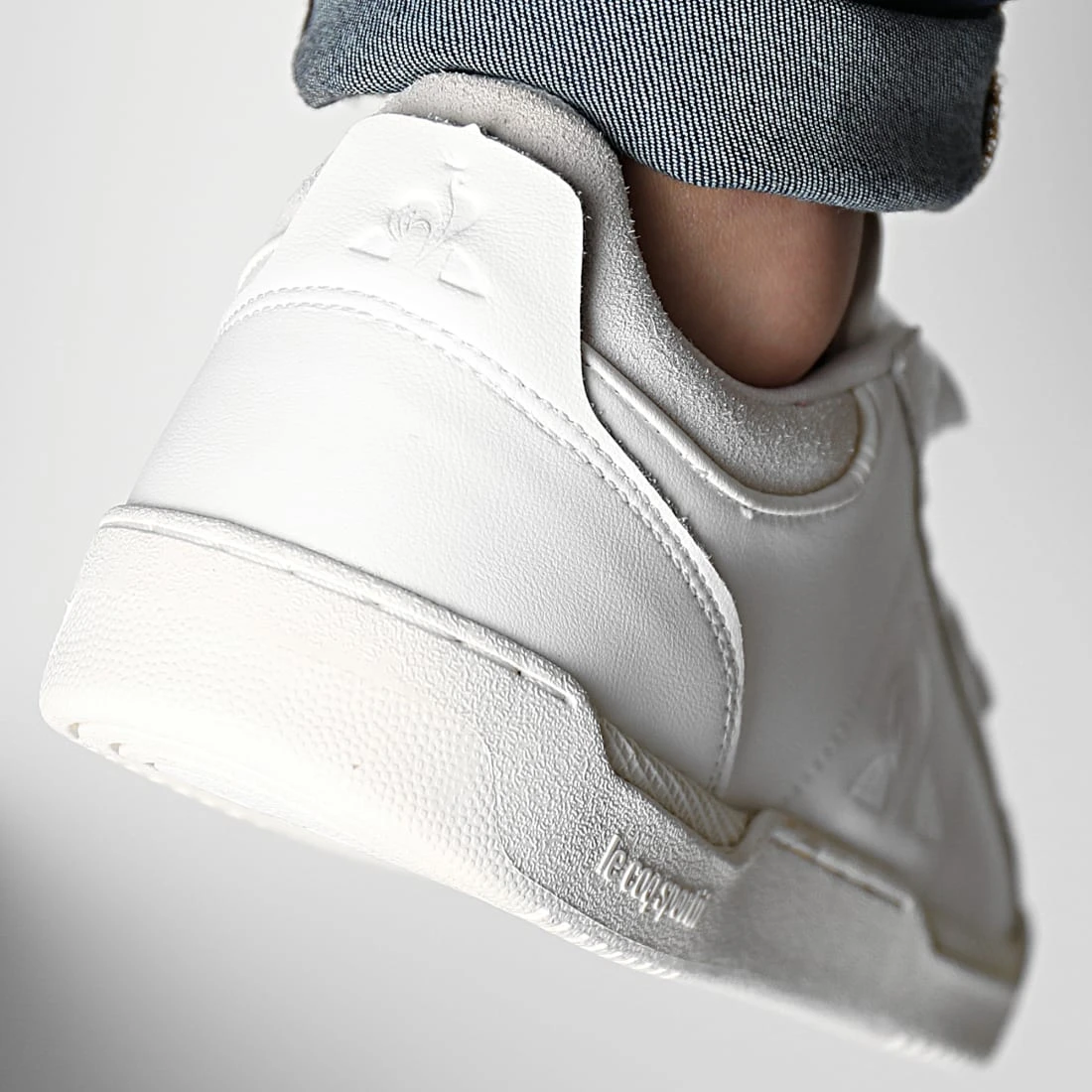 De gros ❤️ Baskets Stadium 2210240 Optical White de Le Coq Sportif 💯 6 De gros ❤️ Baskets Stadium 2210240 Optical White de Le Coq Sportif 💯 – Image 4