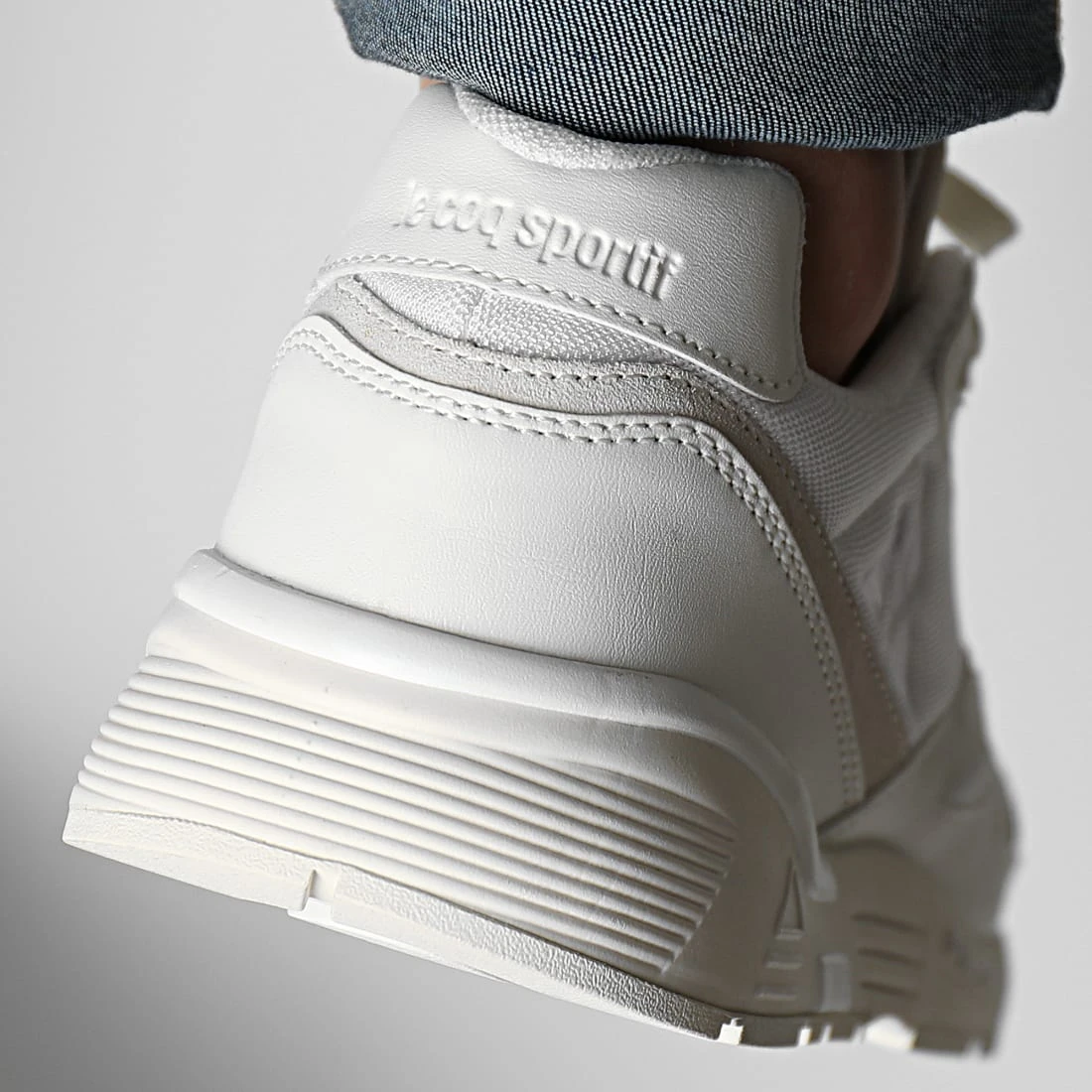 Meilleur prix ⌛ Baskets LCS R850 2210745 Optical White de Le Coq Sportif ✔️ 6 Meilleur prix ⌛ Baskets LCS R850 2210745 Optical White de Le Coq Sportif ✔️ – Image 4