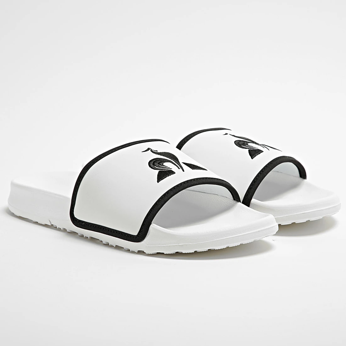 Les meilleures critiques de ✔️ Claquettes 2210355 Blanc de Le Coq Sportif 💯 3 Les meilleures critiques de ✔️ Claquettes 2210355 Blanc de Le Coq Sportif 💯