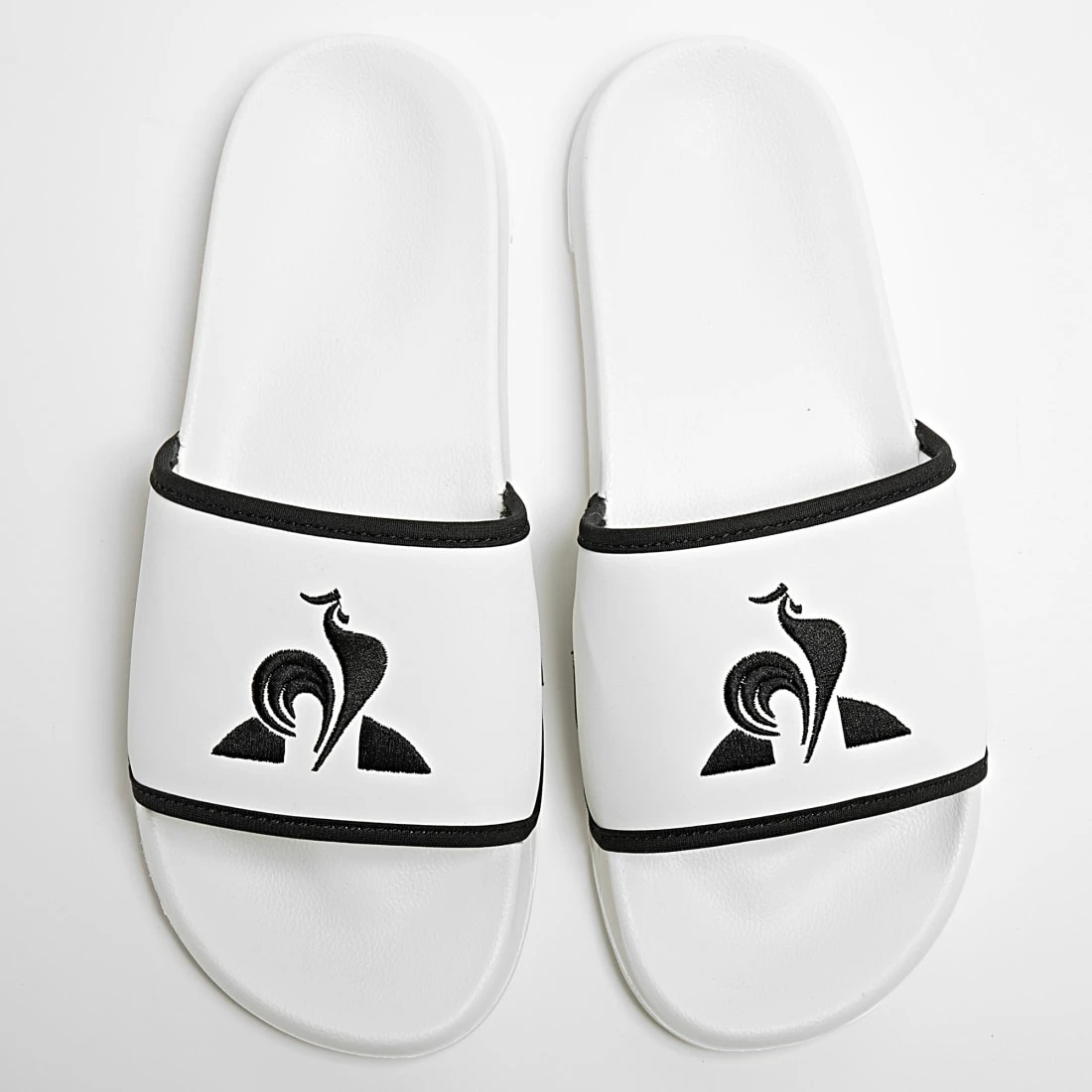 Les meilleures critiques de ✔️ Claquettes 2210355 Blanc de Le Coq Sportif 💯 6 Les meilleures critiques de ✔️ Claquettes 2210355 Blanc de Le Coq Sportif 💯 – Image 4