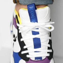 Top 10 🎉 Baskets LCS R500 Pop 2210663 Optical White Black de Le Coq Sportif 🔥 -Comme Des Loups Soldes le coq sportif 318372 2210663 20220509T160220 03