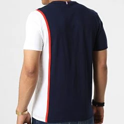 Grosses soldes 🌟 Tee Shirt Tricolore 2220287 Bleu Marine de Le Coq Sportif ✔️ -Comme Des Loups Soldes le coq sportif 322069 2220287 20220610T144105 04