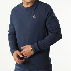 Remise ❤️ Sweat Crewneck 2220560 Bleu Marine de Le Coq Sportif ✨ -Comme Des Loups Soldes le coq sportif 322097 2220560 20220614T152138 03