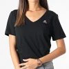 Tout neuf 👏 Tee Shirt Femme Col V 2220568 Noir de Le Coq Sportif ✨ -Comme Des Loups Soldes le coq sportif 322098 2220568 20220721T161613 01