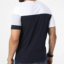 Promo ⌛ Tee 🧨 Shirt 2220296 Bleu Marine Blanc de Le Coq Sportif 🎉 -Comme Des Loups Soldes le coq sportif 323072 2220296 20220630T152520 04