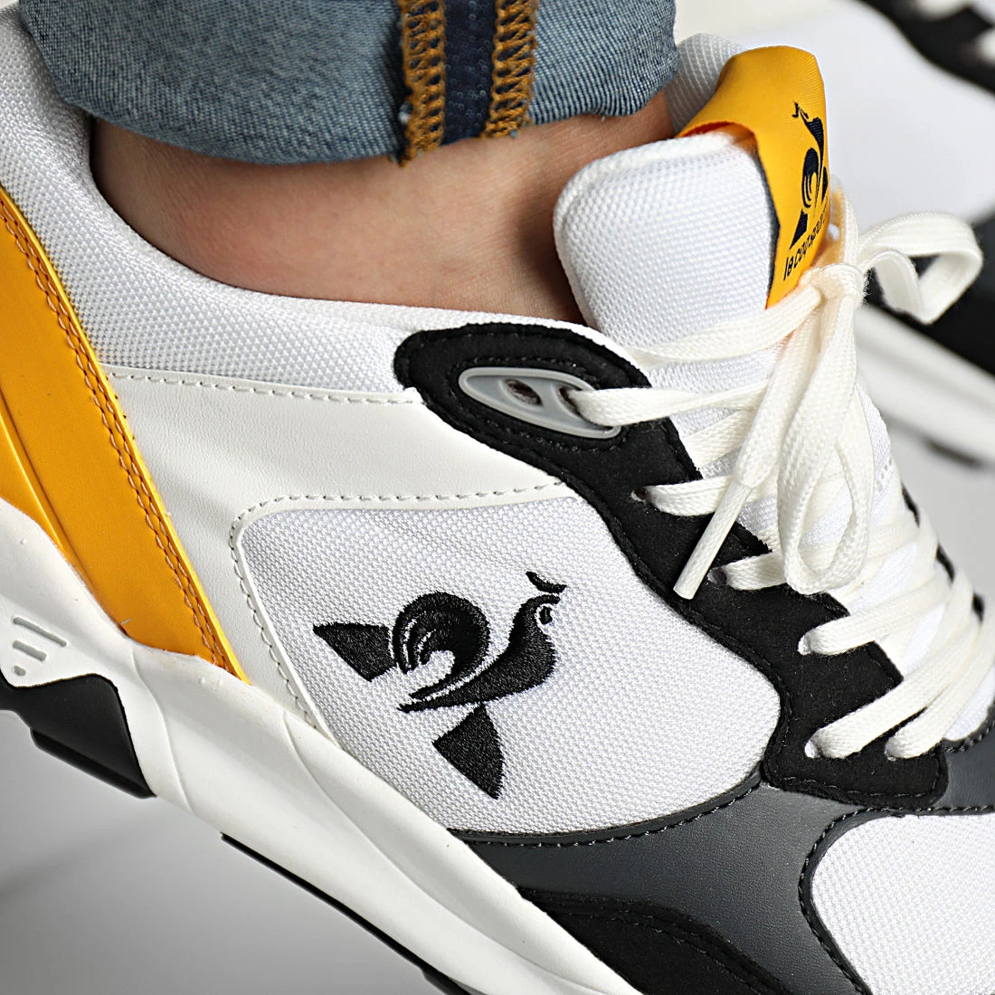 Vente flash 🌟 Baskets LCS R500 Sport 2220205 Optical White Citrus de Le Coq Sportif ⌛ 4 Vente flash 🌟 Baskets LCS R500 Sport 2220205 Optical White Citrus de Le Coq Sportif ⌛ – Image 2