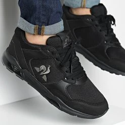 Bon marché 😉 Baskets LCS R500 Sport 2220368 Triple Black de Le Coq Sportif ⭐