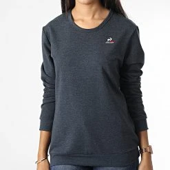 Nouveau 🥰 Sweat Crewneck Femme 2210525 Gris Anthracite de Le Coq Sportif ✔️ -Comme Des Loups Soldes le coq sportif 326717 2210525 20220713T152908 03
