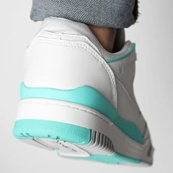 Top 10 ⌛ Baskets LCS T10000 Nineties 2220277 Optical White Cockatoo de Le Coq Sportif ⭐ -Comme Des Loups Soldes le coq sportif 333057 2220277 20220818T160853 04