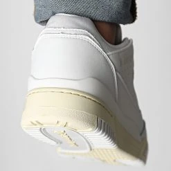 Budget 🛒 Baskets LCS T10000 2220942 Optical White de Le Coq Sportif 🔔 -Comme Des Loups Soldes le coq sportif 333067 2220942 20220818T161041 04