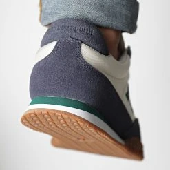 Le moins cher ⭐ Baskets Veloce Gum 2220818 Turtle Dove de Le Coq Sportif ⌛ -Comme Des Loups Soldes le coq sportif 333261 2220818 20220818T160637 04