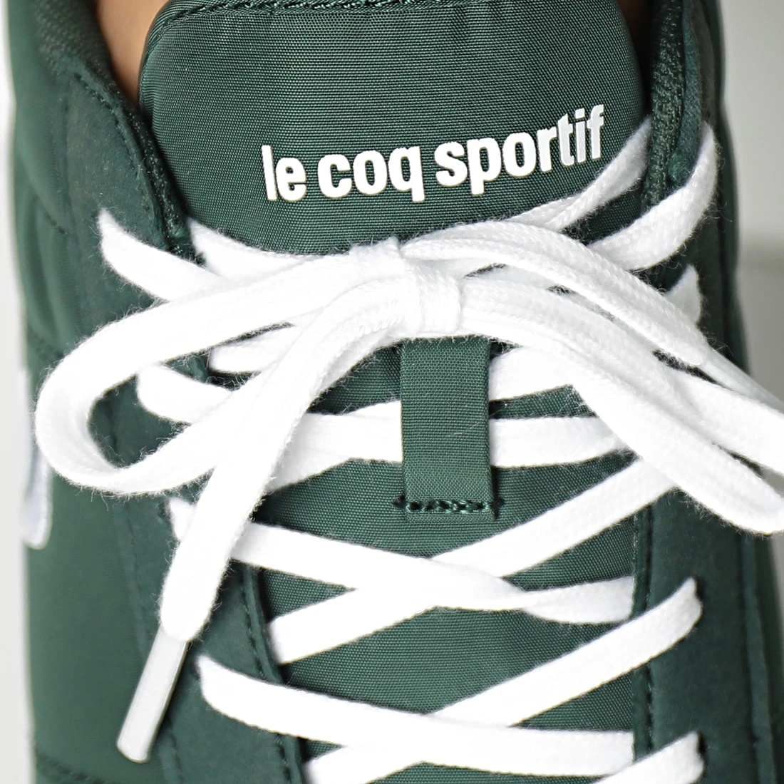 Tout neuf 😍 Baskets Racerone 2220383 Trekking Green Optical White de Le Coq Sportif 🔔 5 Tout neuf 😍 Baskets Racerone 2220383 Trekking Green Optical White de Le Coq Sportif 🔔 – Image 3