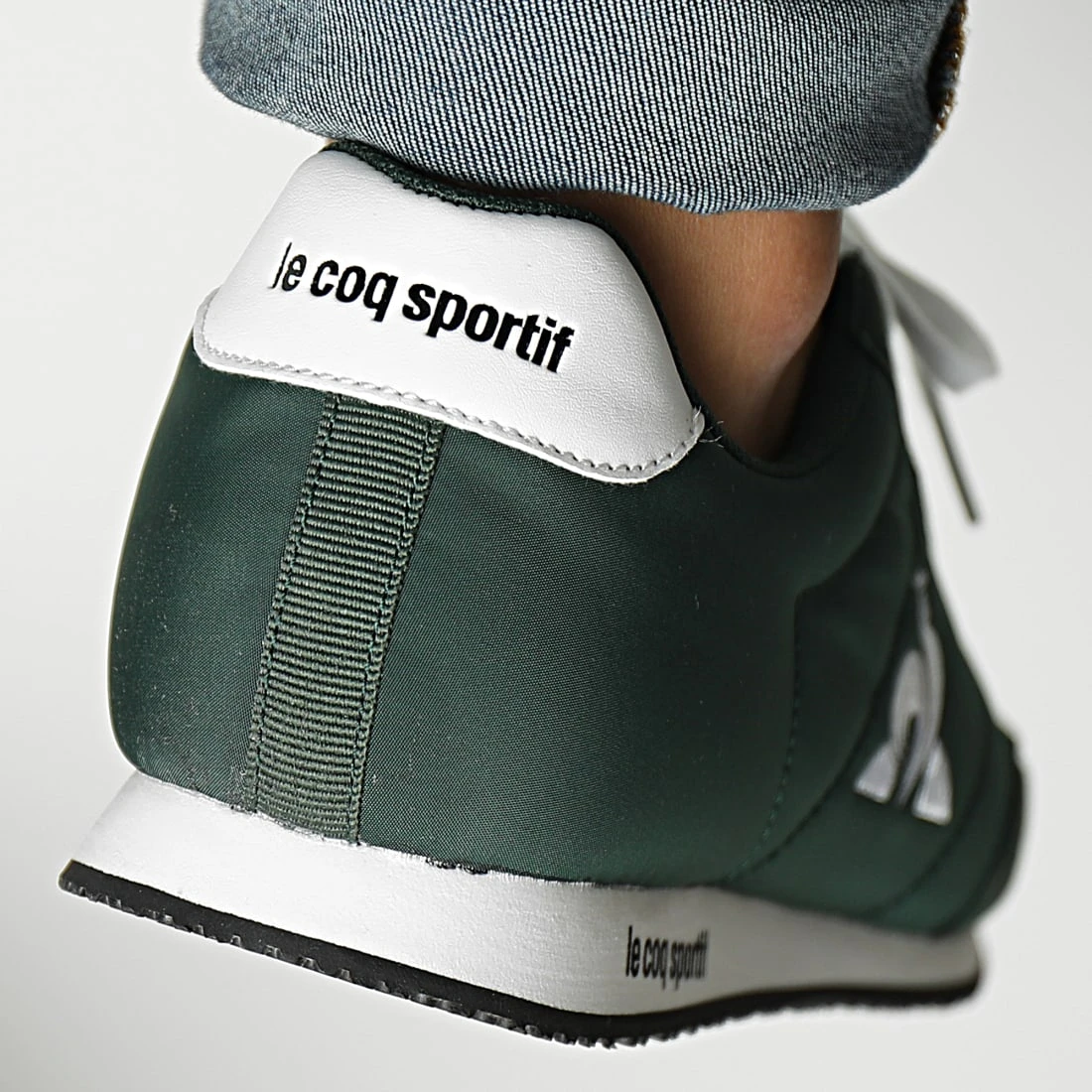 Tout neuf 😍 Baskets Racerone 2220383 Trekking Green Optical White de Le Coq Sportif 🔔 6 Tout neuf 😍 Baskets Racerone 2220383 Trekking Green Optical White de Le Coq Sportif 🔔 – Image 4